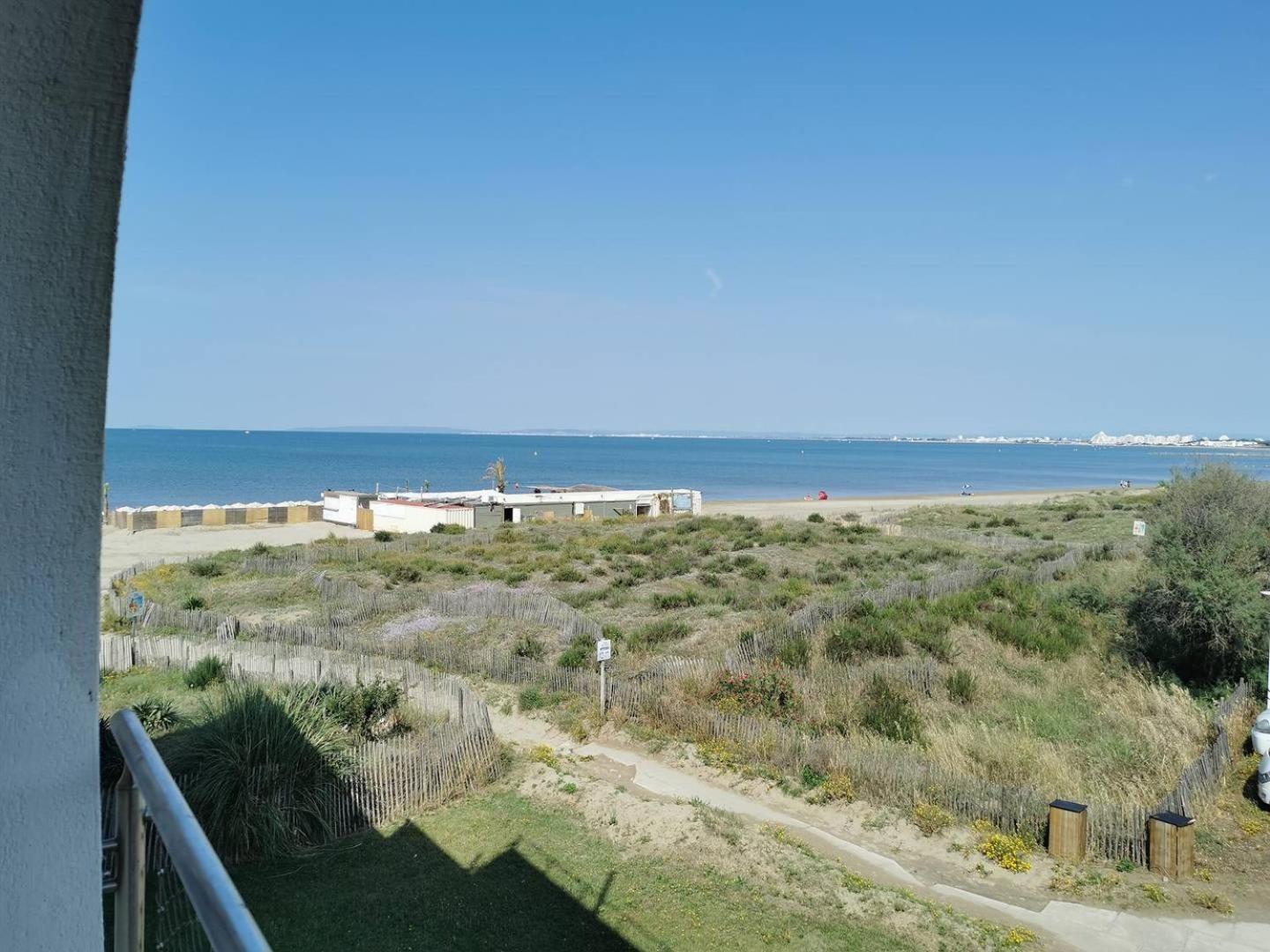 As18656 - Grand Studio Vue Mer, Direct Sur Plage Avec Parking Prive Le Grau-du-Roi Kültér fotó